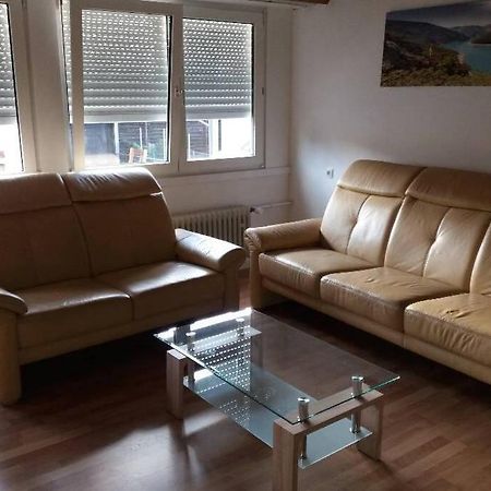 Ferienwohnung In Edenkoben Esterno foto